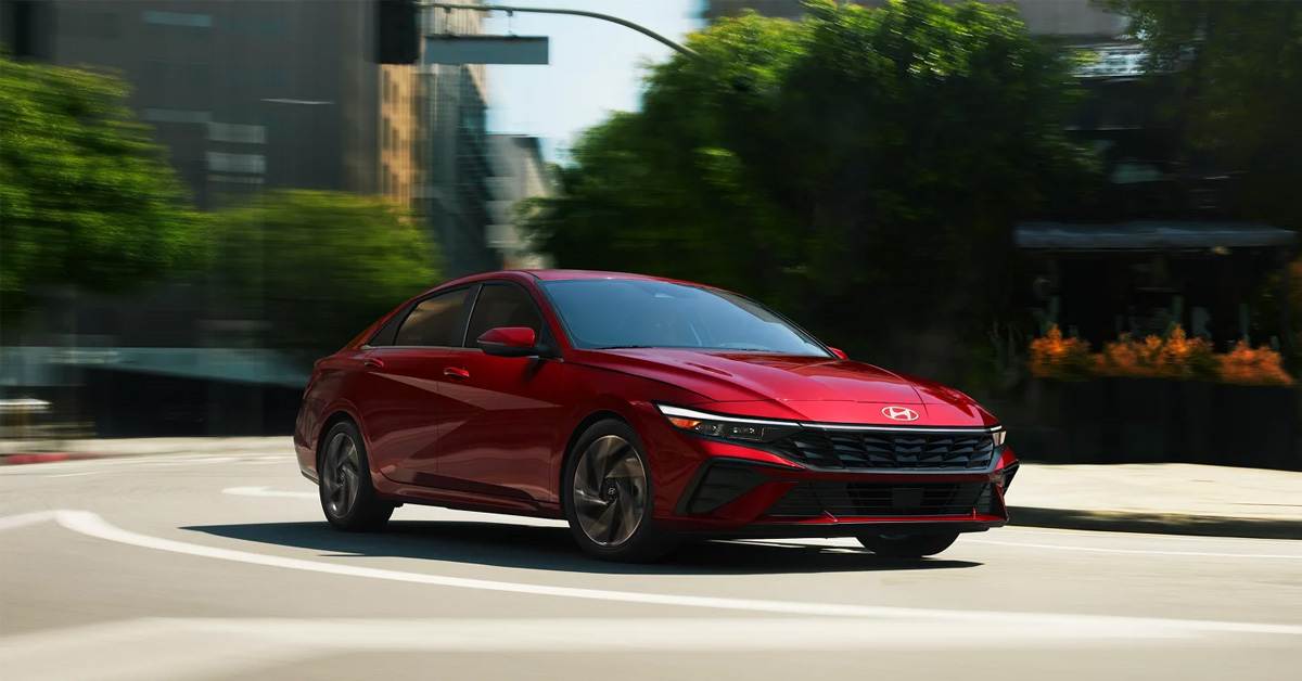 2026 hyundai Elantra on the street
