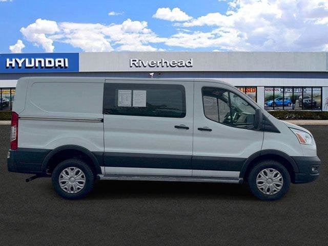 2022 Ford Transit-250 Base
