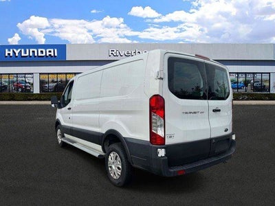 2022 Ford Transit-250 Base