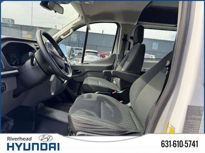 2022 Ford Transit-250 Base