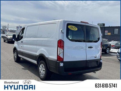 2022 Ford Transit-250 Base