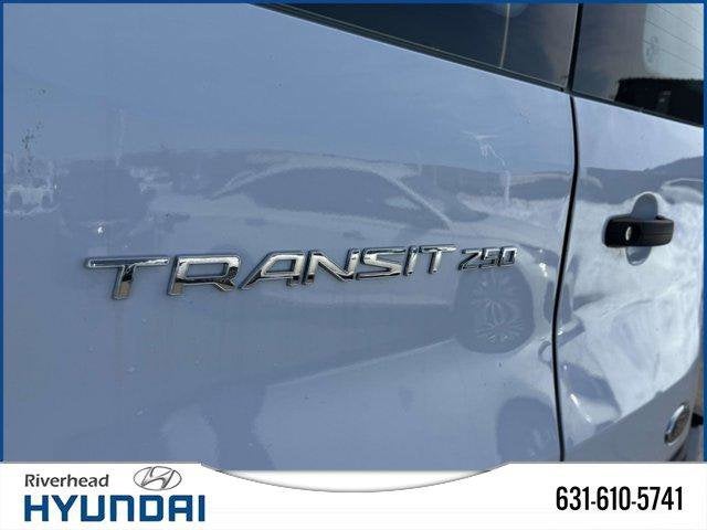 2022 Ford Transit-250 Base