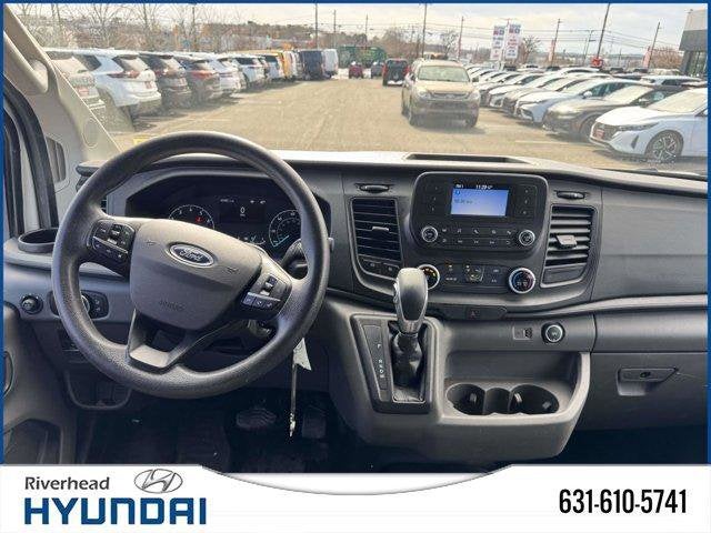 2022 Ford Transit-250 Base