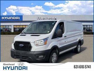 2022 Ford Transit-250 Base