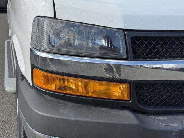 2024 Chevrolet Express 2500 Work Van Cargo