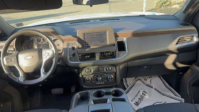 2023 Chevrolet Suburban LS