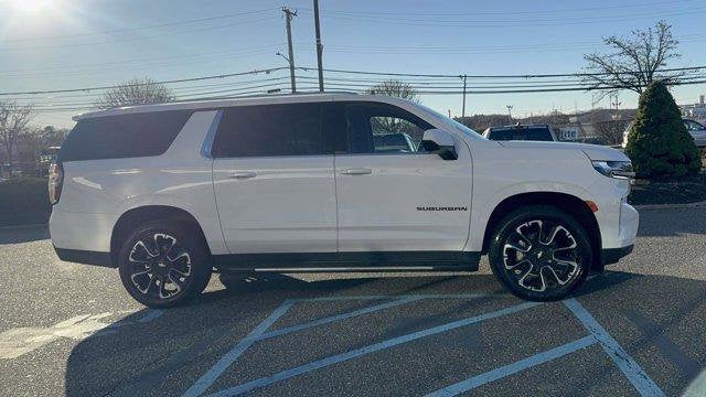 2023 Chevrolet Suburban LS