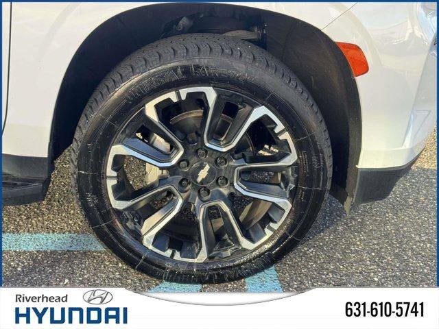 2023 Chevrolet Suburban LS