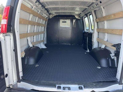 2024 GMC Savana 2500 Work Van