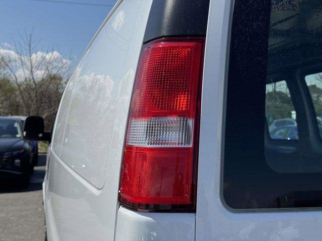 2024 GMC Savana 2500 Work Van