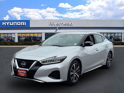 2023 Nissan Maxima SV