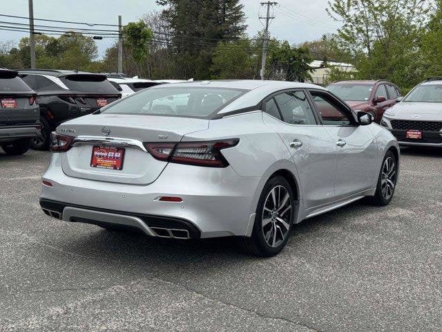 2023 Nissan Maxima SV