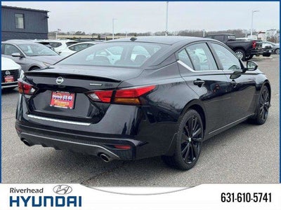 2022 Nissan Altima 2.5 SR