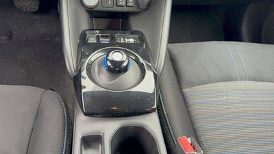 2022 Nissan Leaf SV Plus