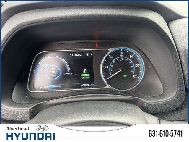 2022 Nissan Leaf SV Plus