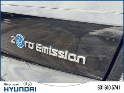 2022 Nissan Leaf SV Plus