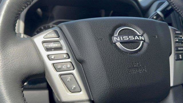 2023 Nissan Titan SV