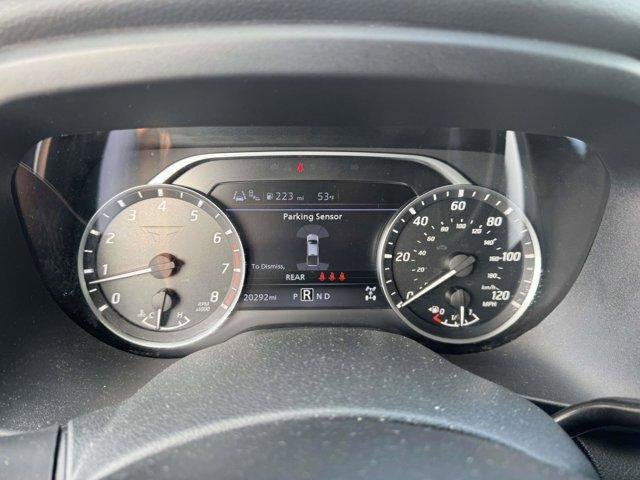 2023 Nissan Titan SV