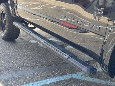 2023 Nissan Titan SV