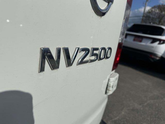 2021 Nissan NV2500 HD High Roof