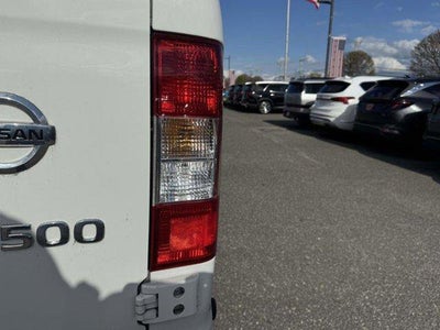 2021 Nissan NV2500 HD High Roof
