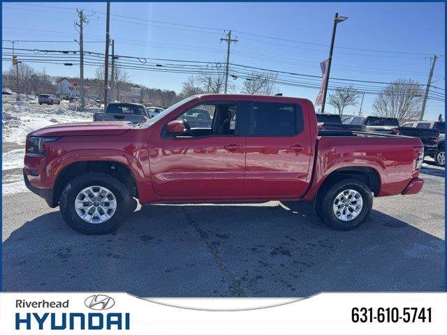 2024 Nissan Frontier SV