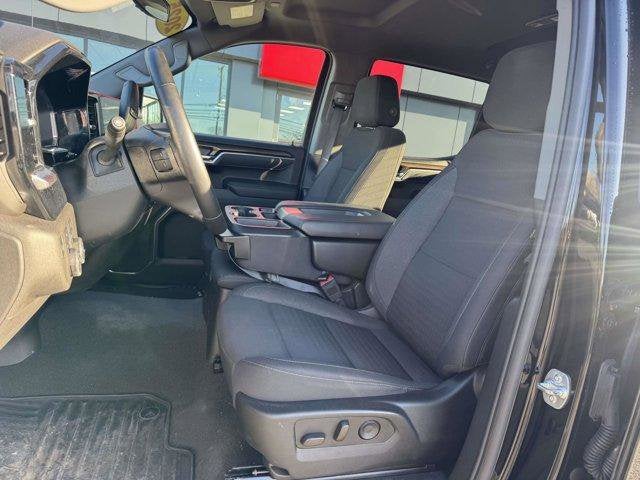 2025 Chevrolet Silverado 1500 LT LT1