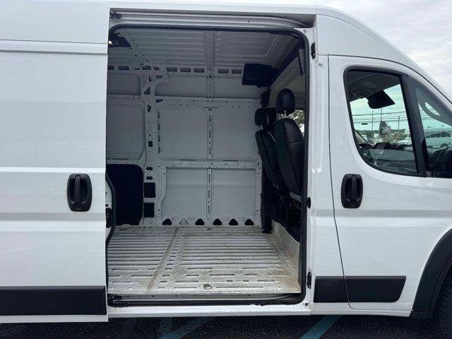 2025 RAM ProMaster 2500 High Roof 159 WB