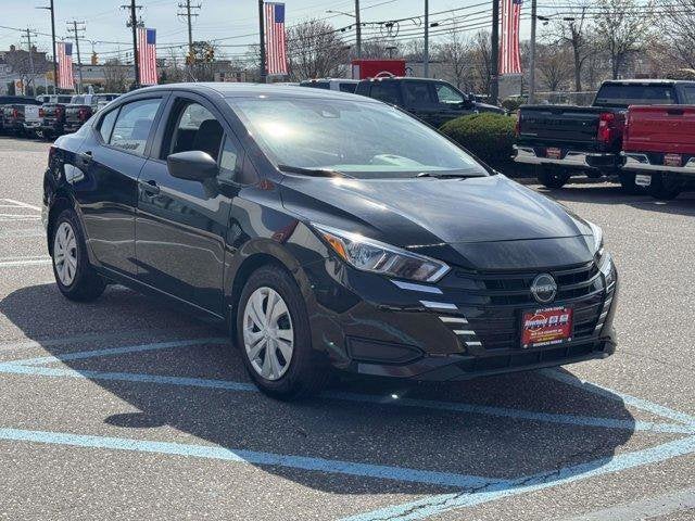 2024 Nissan Versa 1.6 S