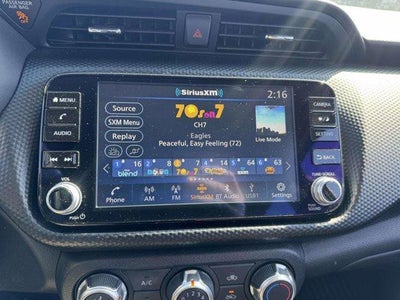 2023 Nissan Kicks SV