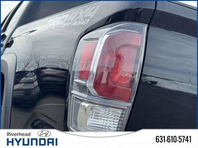 2022 Toyota Tacoma TRD Off-Road V6