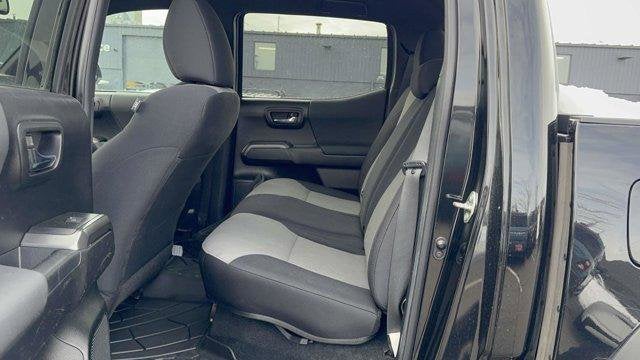 2022 Toyota Tacoma TRD Off-Road V6