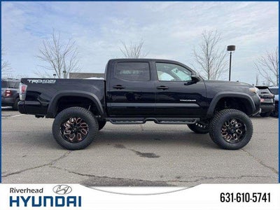 2022 Toyota Tacoma TRD Off-Road V6