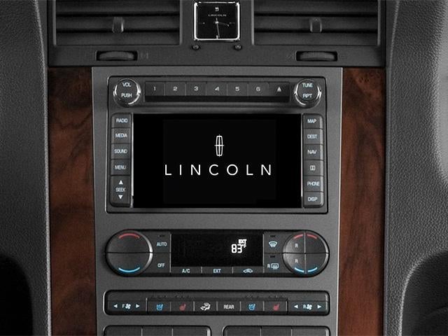 2014 Lincoln Navigator Base