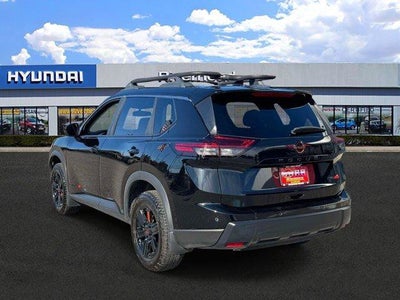 2025 Nissan Rogue Rock Creek