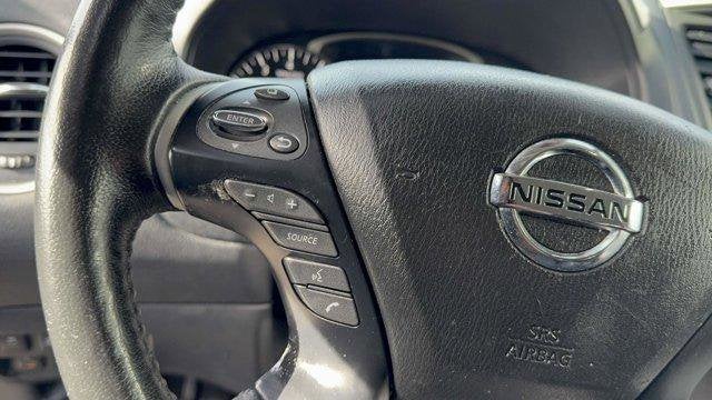 2020 Nissan Pathfinder SL