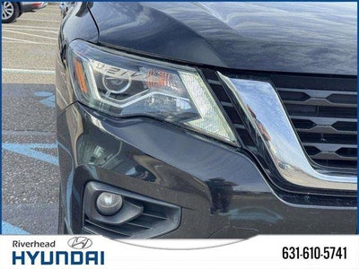 2020 Nissan Pathfinder SL