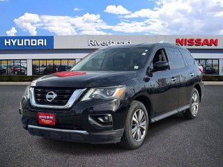 2020 Nissan Pathfinder SL