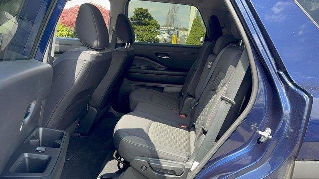 2022 Nissan Pathfinder S