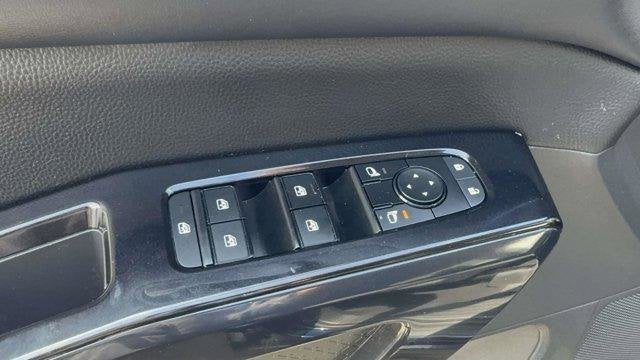 2022 Nissan Pathfinder S