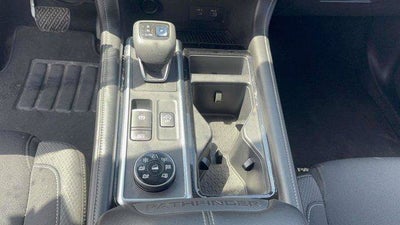 2022 Nissan Pathfinder S