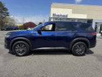2022 Nissan Pathfinder S