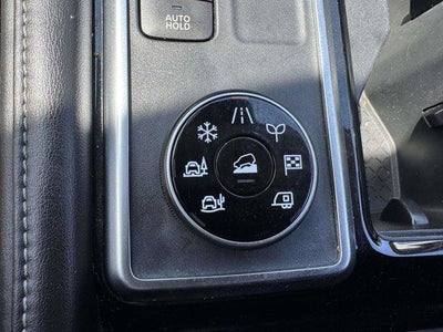 2022 Nissan Pathfinder S