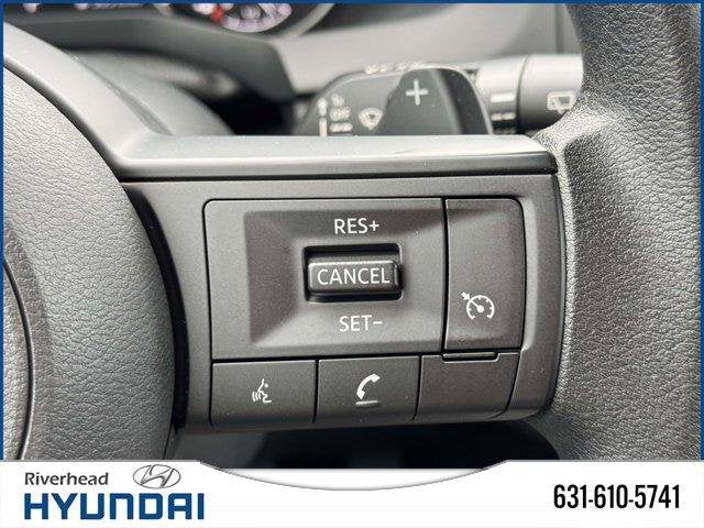 2024 Nissan Pathfinder S