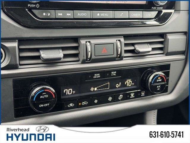 2024 Nissan Pathfinder S