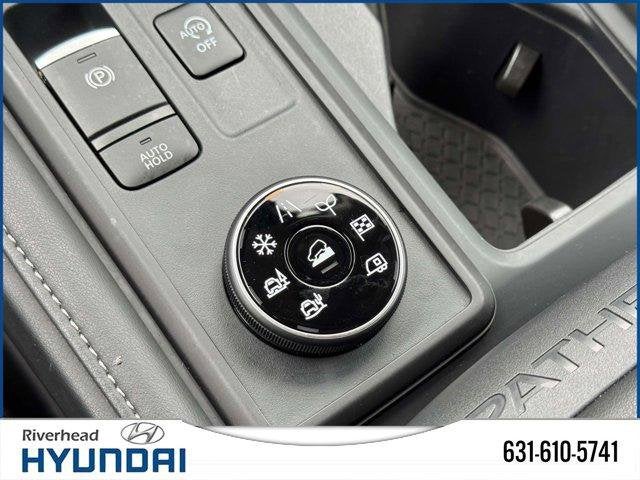 2024 Nissan Pathfinder S