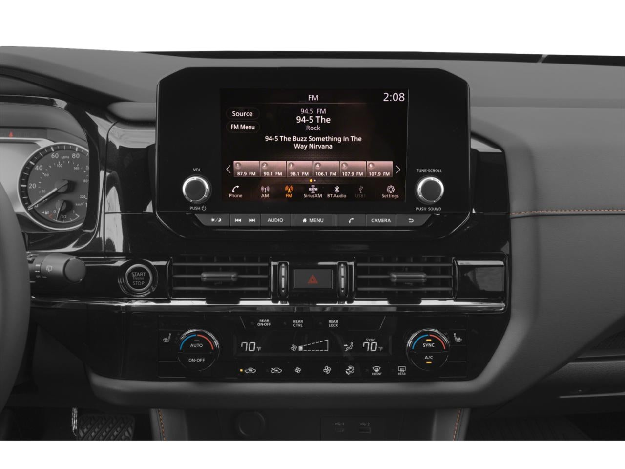 2023 Nissan Pathfinder SV