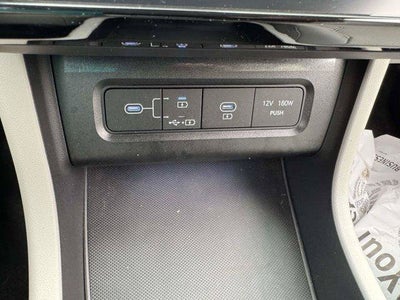 2023 Hyundai TUCSON SE
