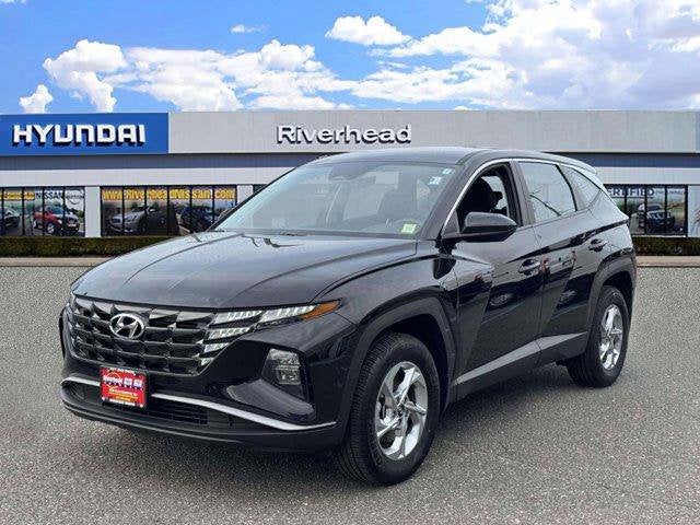 2023 Hyundai TUCSON SE