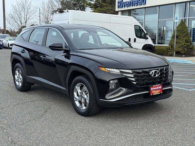2023 Hyundai TUCSON SE
